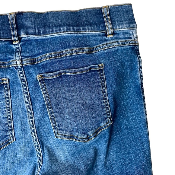 Spanx Medium Wash Blue Ankle Length Pull-On Skinny Jeans Size XL - Picture 10 of 11